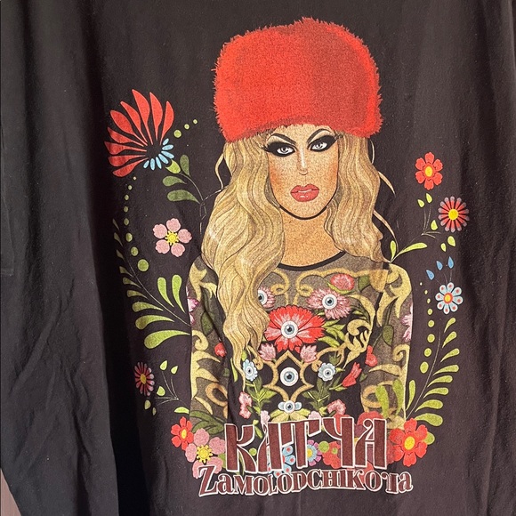 RPDR Katya T-shirt - Picture 2 of 6